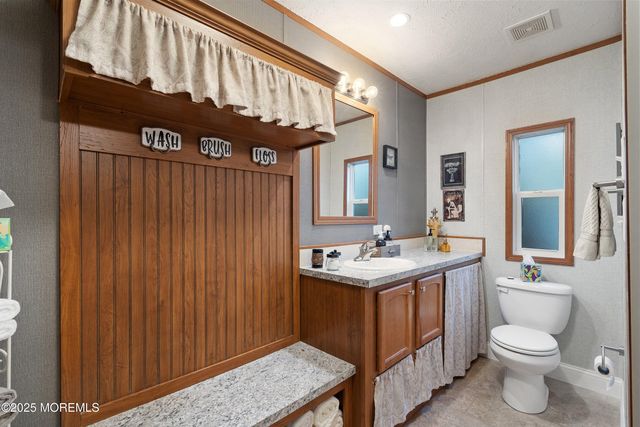 45 Beaver Avenue, Whiting, NJ 08759