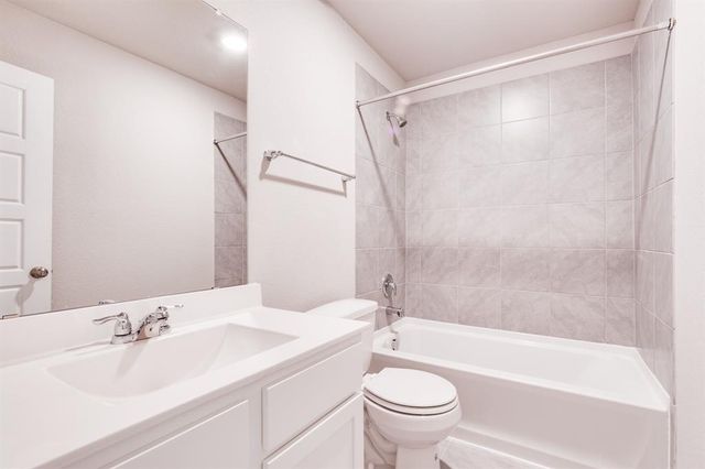 7615 Pampero Lane, Baytown, TX 77523