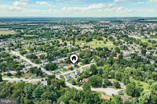 65 BAUGHER DR, Hanover, PA 17331