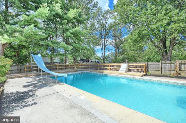 65 BAUGHER DR, Hanover, PA 17331