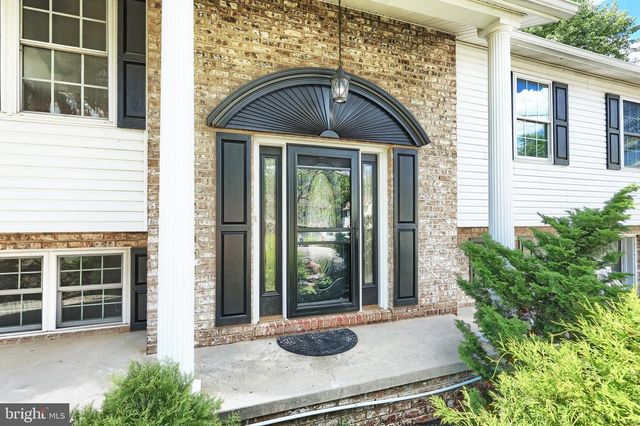 65 BAUGHER DR, Hanover, PA 17331