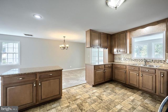 65 BAUGHER DR, Hanover, PA 17331