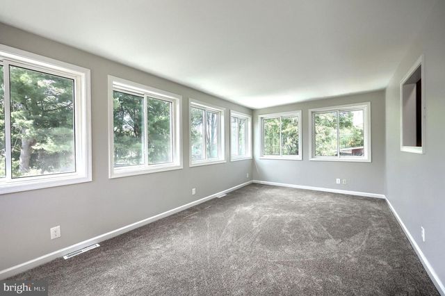 65 BAUGHER DR, Hanover, PA 17331