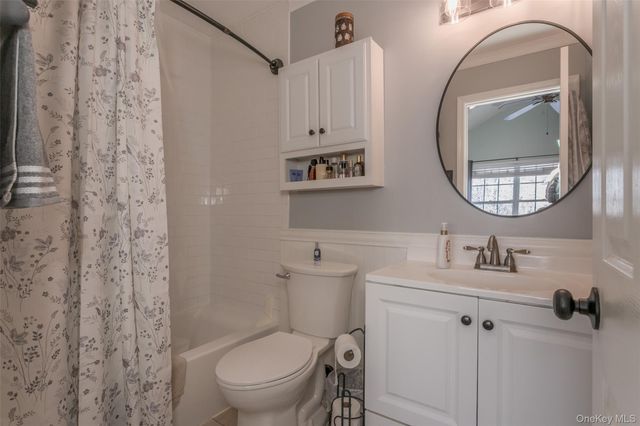 49 Olde Wagon Road, Warwick, NY 10990