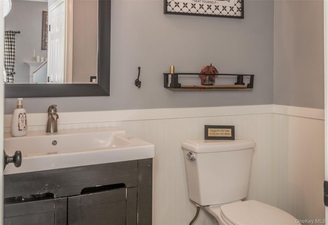 49 Olde Wagon Road, Warwick, NY 10990