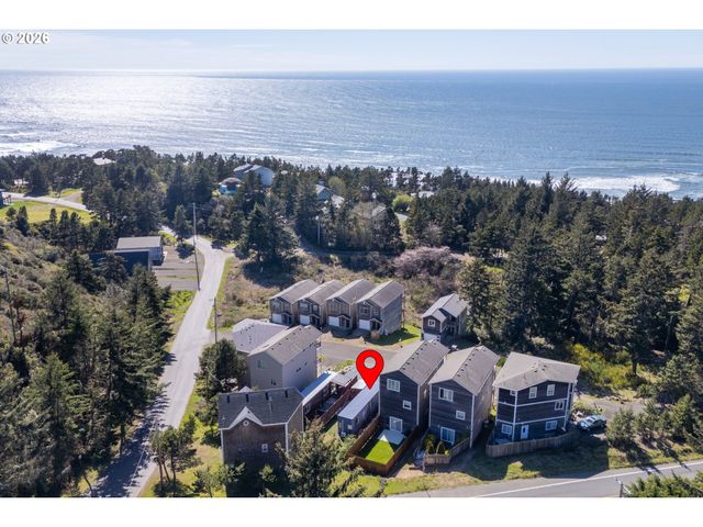339 HILLSDALE St, Tillamook, OR 97141