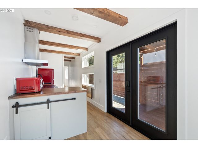 339 HILLSDALE St, Tillamook, OR 97141