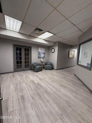 8201 LOCKHEED Drive 135, El Paso, TX 79925