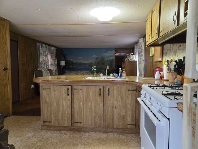 23 Liscomb Cir Unit 24, Gilford, NH 03249