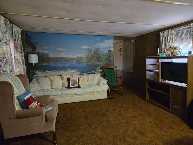 23 Liscomb Cir Unit 24, Gilford, NH 03249