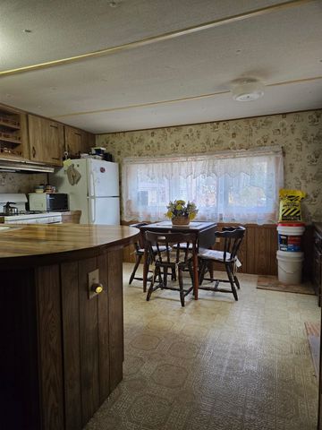 23 Liscomb Cir Unit 24, Gilford, NH 03249