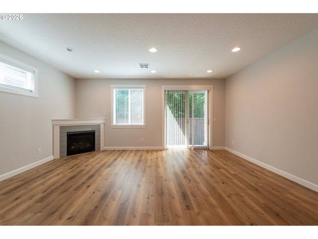 13716 Nw 7TH Pl, Vancouver, WA 98685