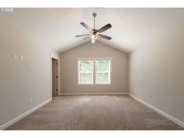 13716 Nw 7TH Pl, Vancouver, WA 98685