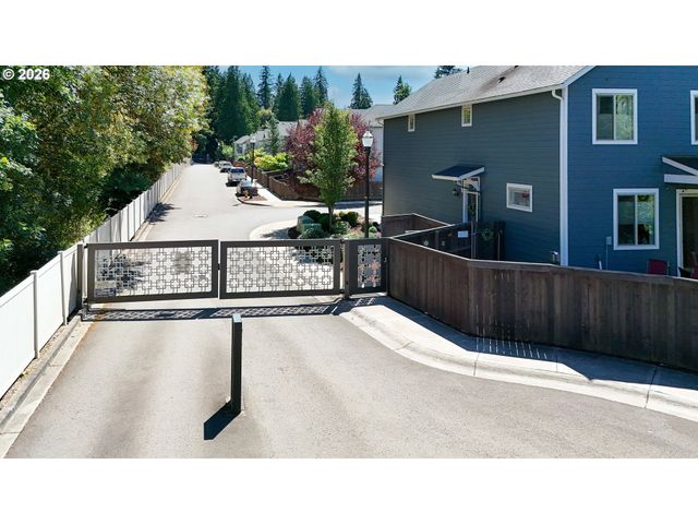 13716 Nw 7TH Pl, Vancouver, WA 98685