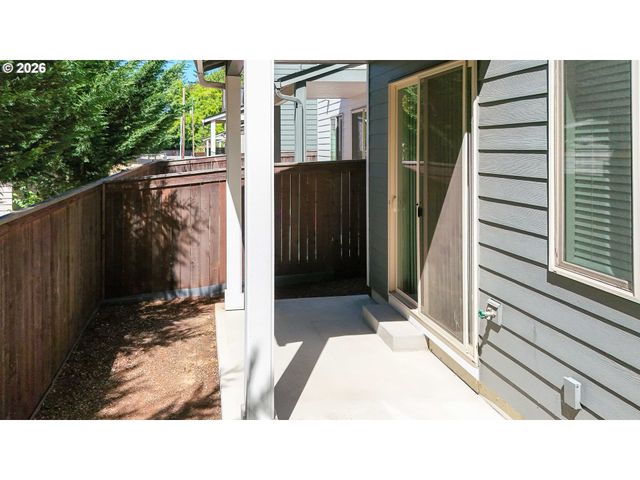 13716 Nw 7TH Pl, Vancouver, WA 98685