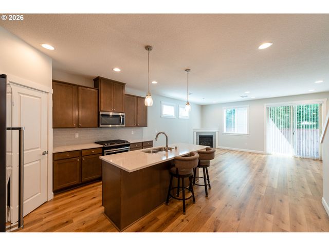 13716 Nw 7TH Pl, Vancouver, WA 98685