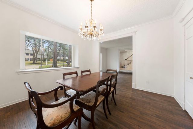 6131 Knollview Drive, Spring, TX 77389