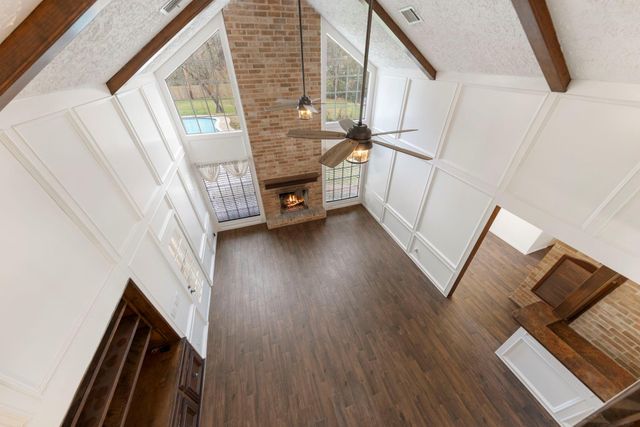 6131 Knollview Drive, Spring, TX 77389