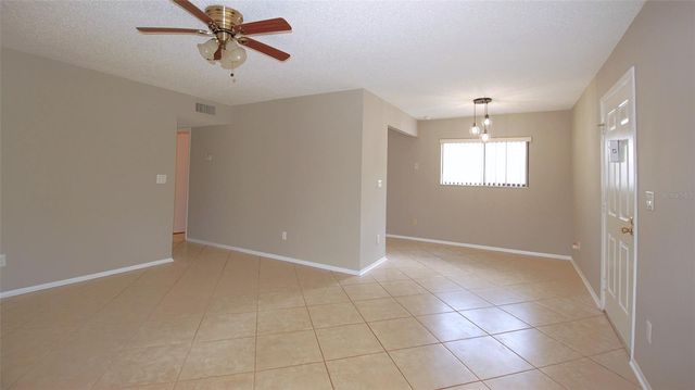 3300 FOX CHASE CIRCLE N 216, Palm Harbor, FL 34683