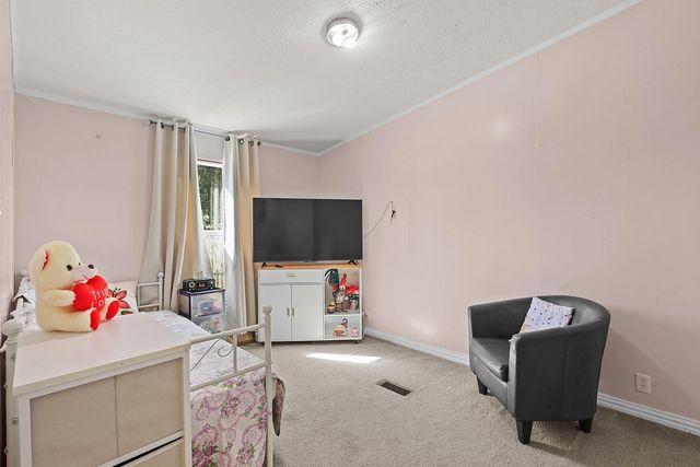 450 Reuben White Drive, Crosby, TX 77532