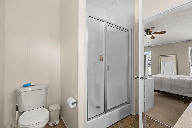 450 Reuben White Drive, Crosby, TX 77532