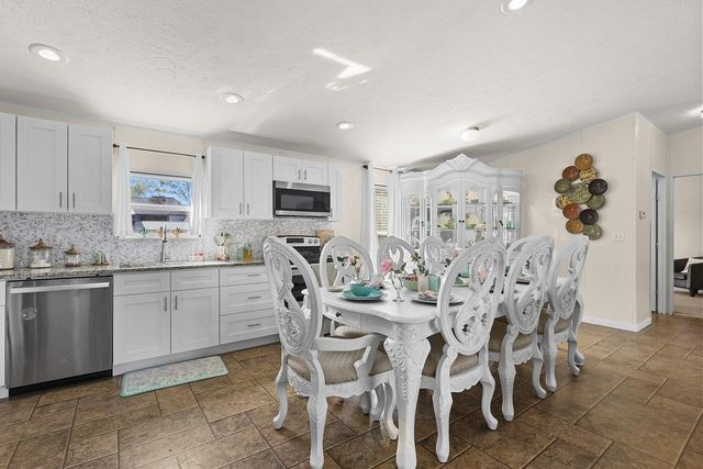 450 Reuben White Drive, Crosby, TX 77532