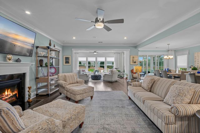 1201 Tweed Ct., Myrtle Beach, SC 29579