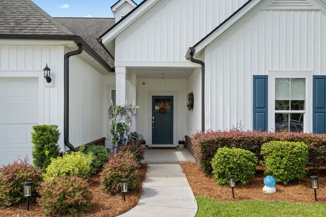 1201 Tweed Ct., Myrtle Beach, SC 29579