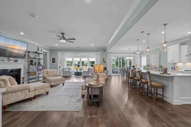 1201 Tweed Ct., Myrtle Beach, SC 29579