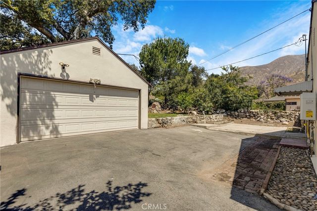 2151 N Altadena, Altadena, CA 91001