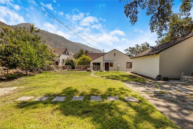 2151 N Altadena, Altadena, CA 91001