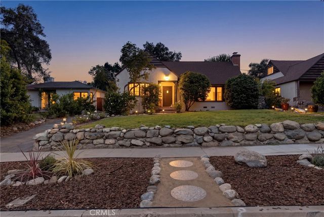 2151 N Altadena, Altadena, CA 91001