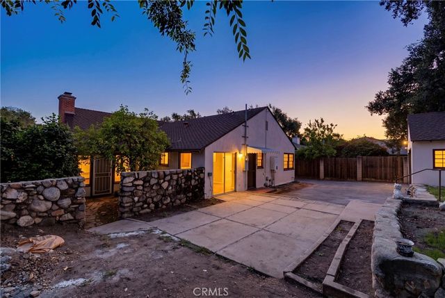 2151 N Altadena, Altadena, CA 91001