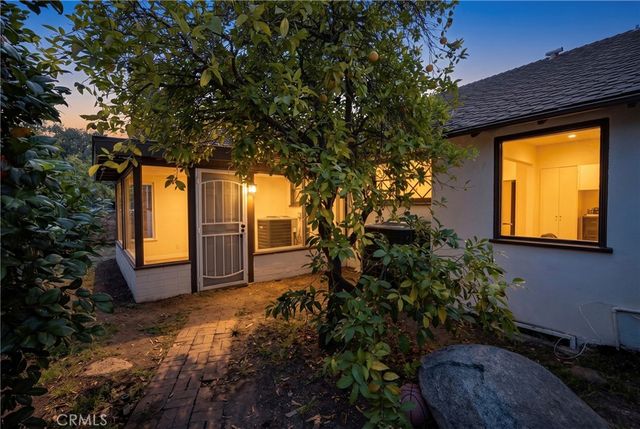 2151 N Altadena, Altadena, CA 91001