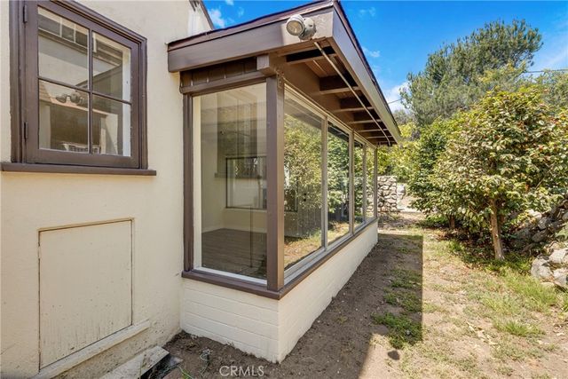 2151 N Altadena, Altadena, CA 91001