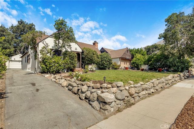 2151 N Altadena, Altadena, CA 91001