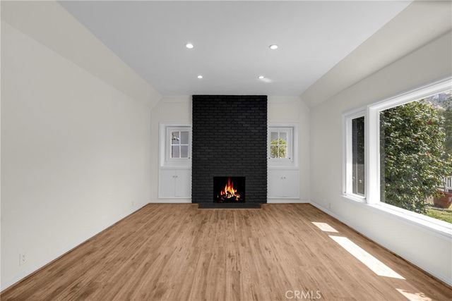 2151 N Altadena, Altadena, CA 91001