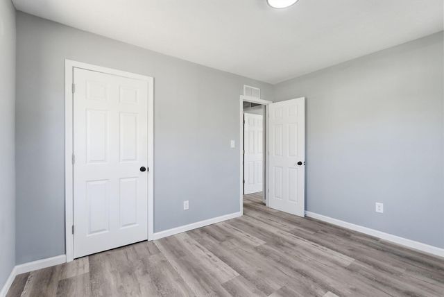 206 Dinsmore Street, Berea, KY 40403