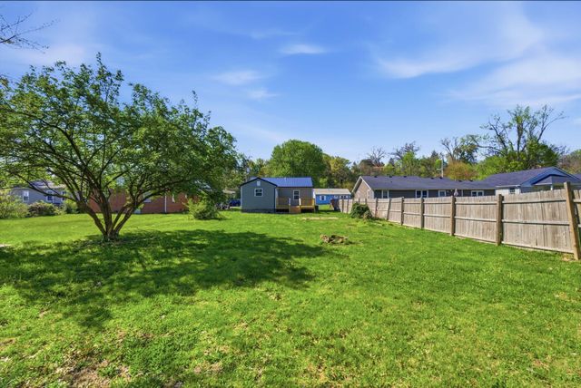 206 Dinsmore Street, Berea, KY 40403