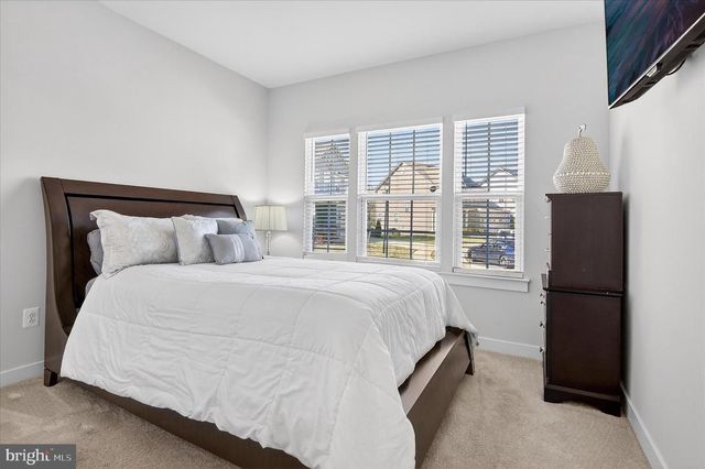 2650 SKEETER CT, Waldorf, MD 20603