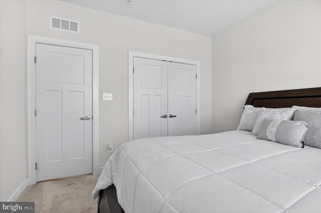 2650 SKEETER CT, Waldorf, MD 20603