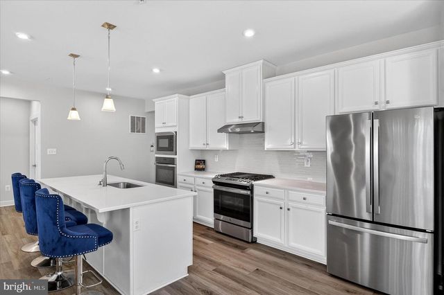 2650 SKEETER CT, Waldorf, MD 20603