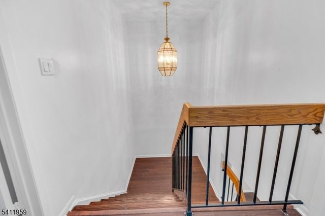 163 Marion Dr, West Orange Twp., NJ 07052