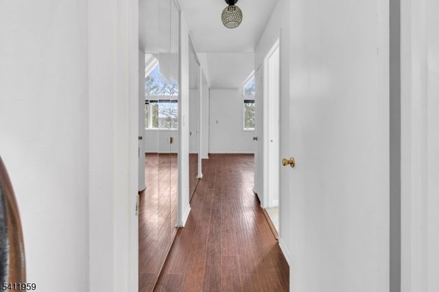 163 Marion Dr, West Orange Twp., NJ 07052