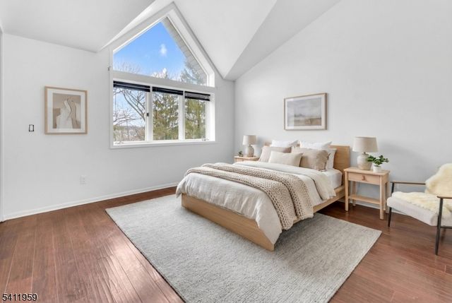 163 Marion Dr, West Orange Twp., NJ 07052
