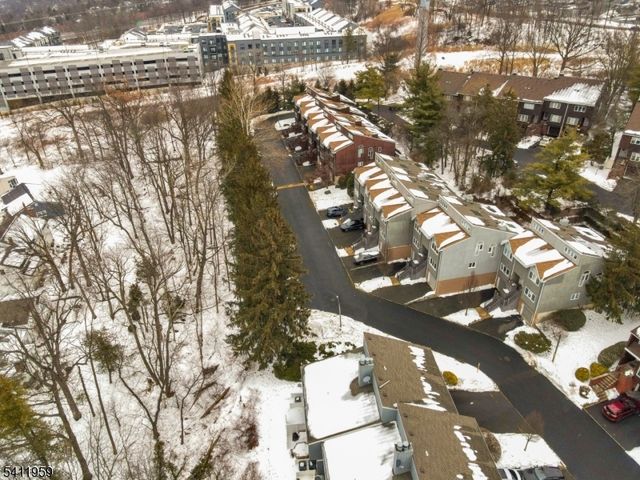 163 Marion Dr, West Orange Twp., NJ 07052