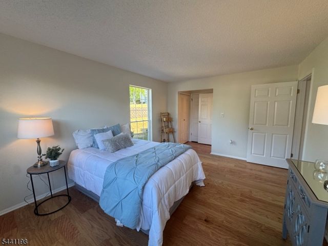 101 Reading Cir, Bridgewater Twp., NJ 08807