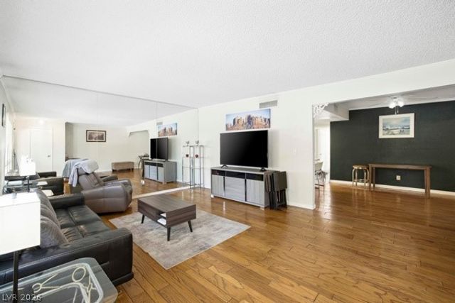 3773 Monument Street, Las Vegas, NV 89121