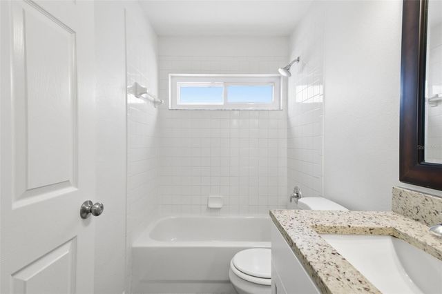 12119 FELDWOOD CREEK LANE, Riverview, FL 33579