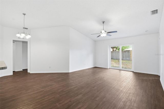 12119 FELDWOOD CREEK LANE, Riverview, FL 33579